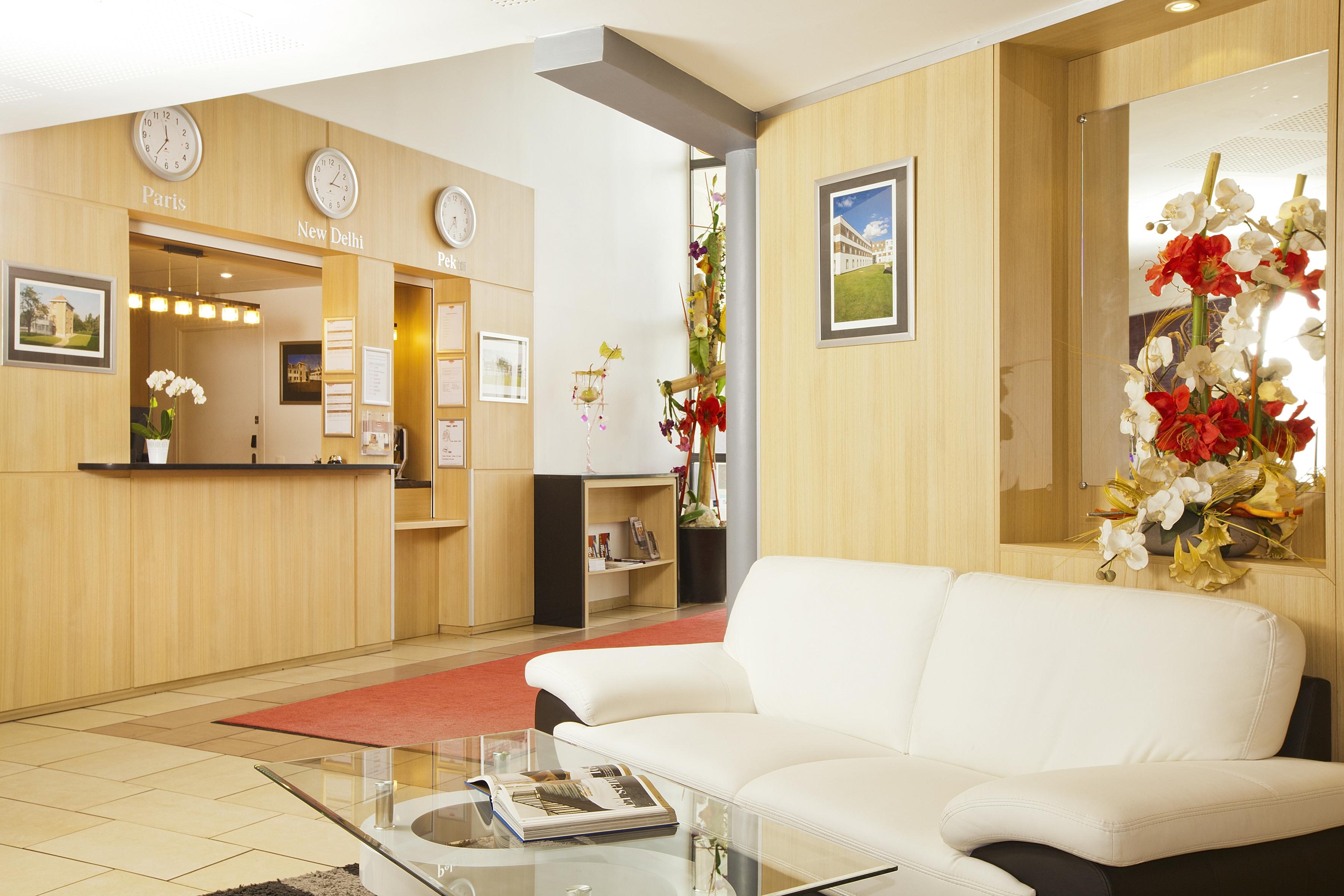 Residhome Paris Saclay " Bures Sur Yvette " Bagian luar foto