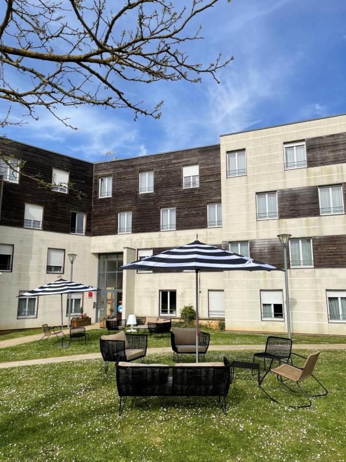 Residhome Paris Saclay " Bures Sur Yvette " Bagian luar foto